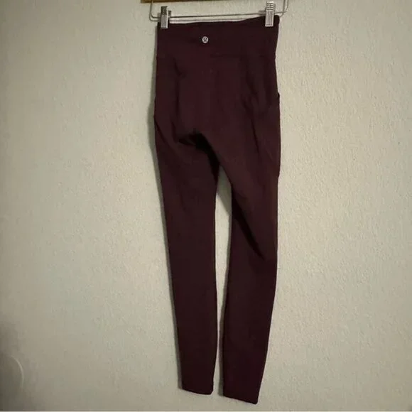 Lululemon Invigorate High-Rise Legging 25"Cassis Burgundy Size 2 - Picture 6 of 14